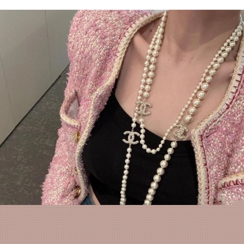 Ch*el brooches